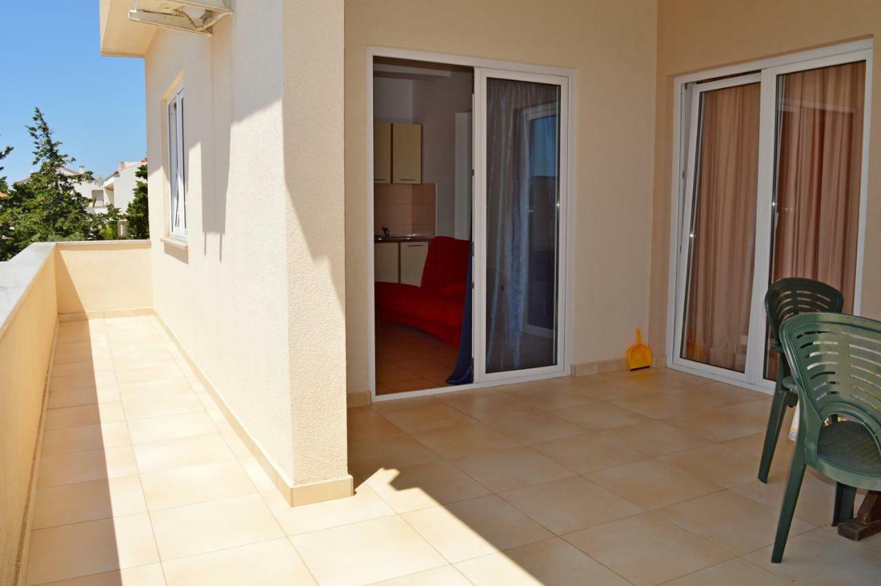Apartmani Macak II Novalja Dış mekan fotoğraf